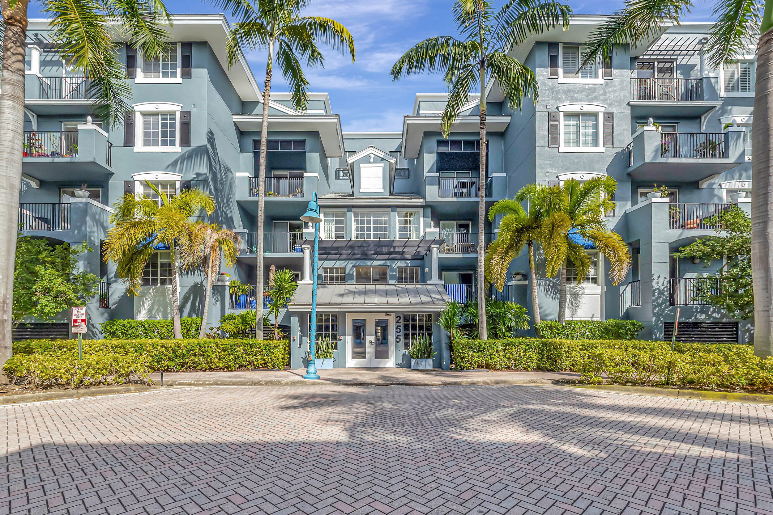 255 NE 3rd Avenue 2304