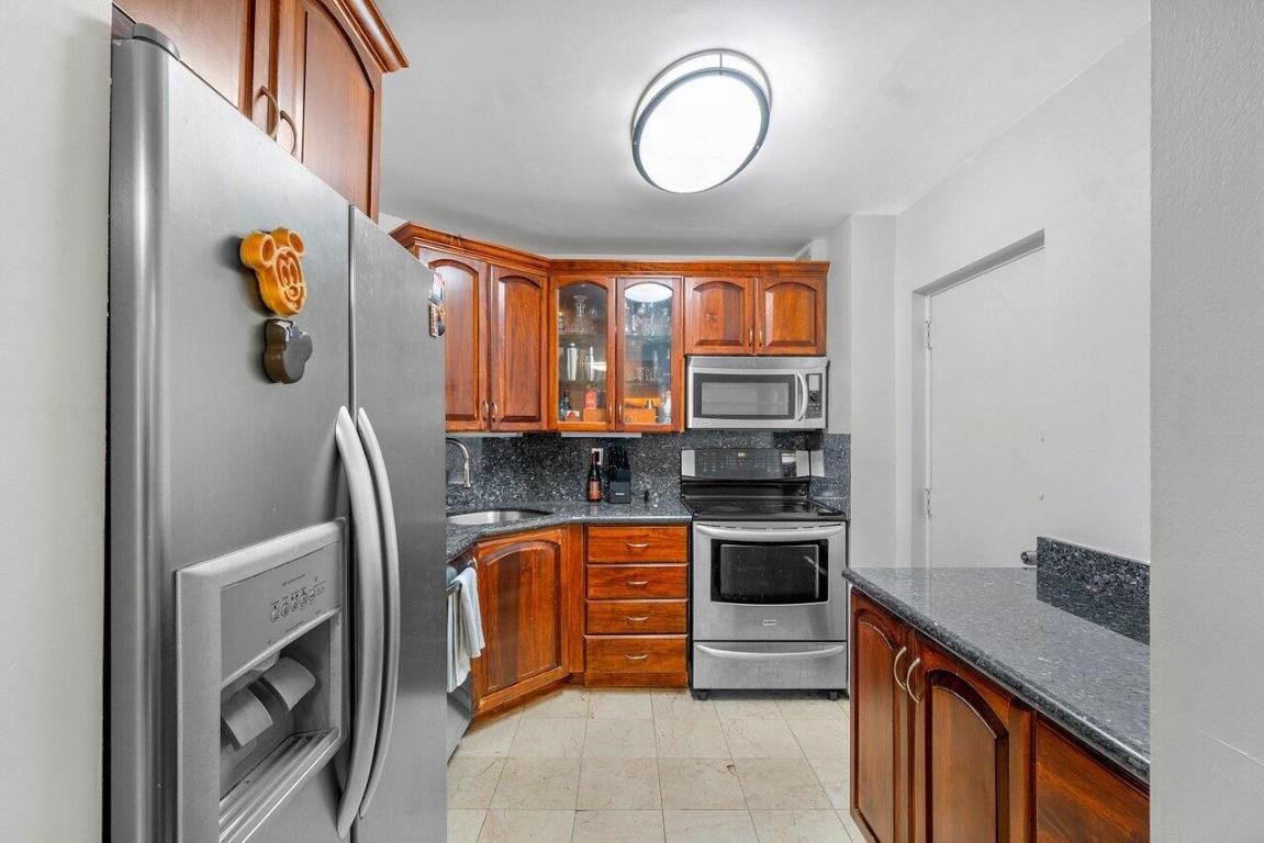 50 SW 3rd Avenue 5100