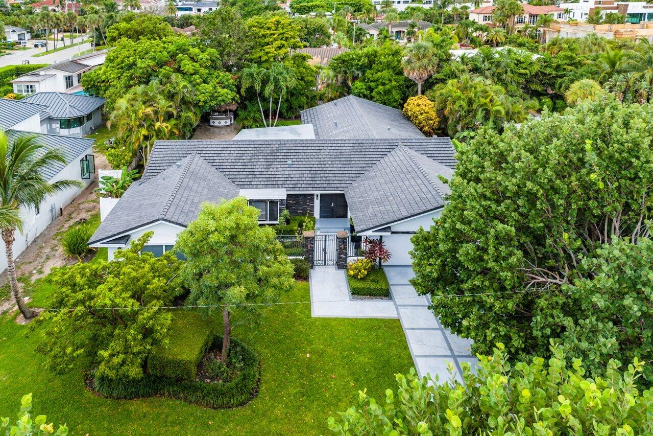 2401 Banyan Road