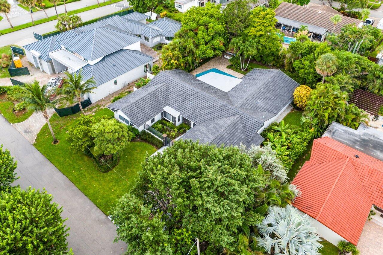 2401 Banyan Road