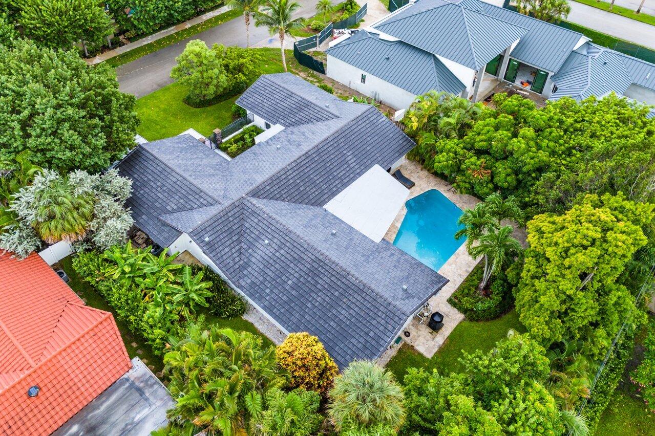 2401 Banyan Road