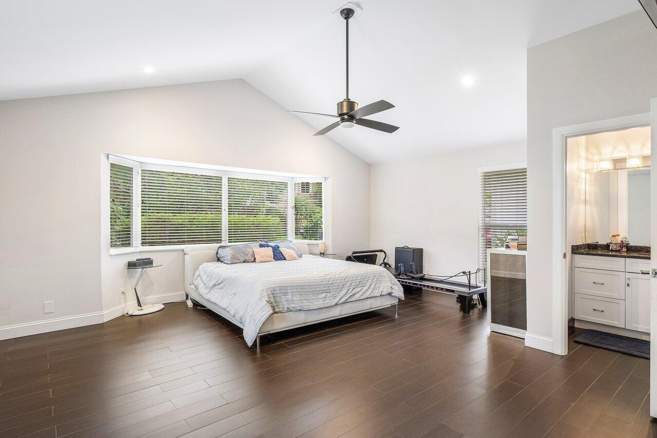 2401 Banyan Road