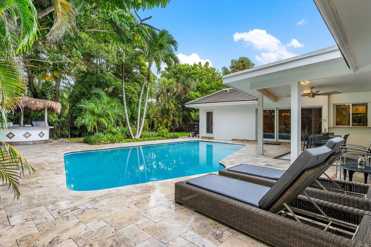 2401 Banyan Road