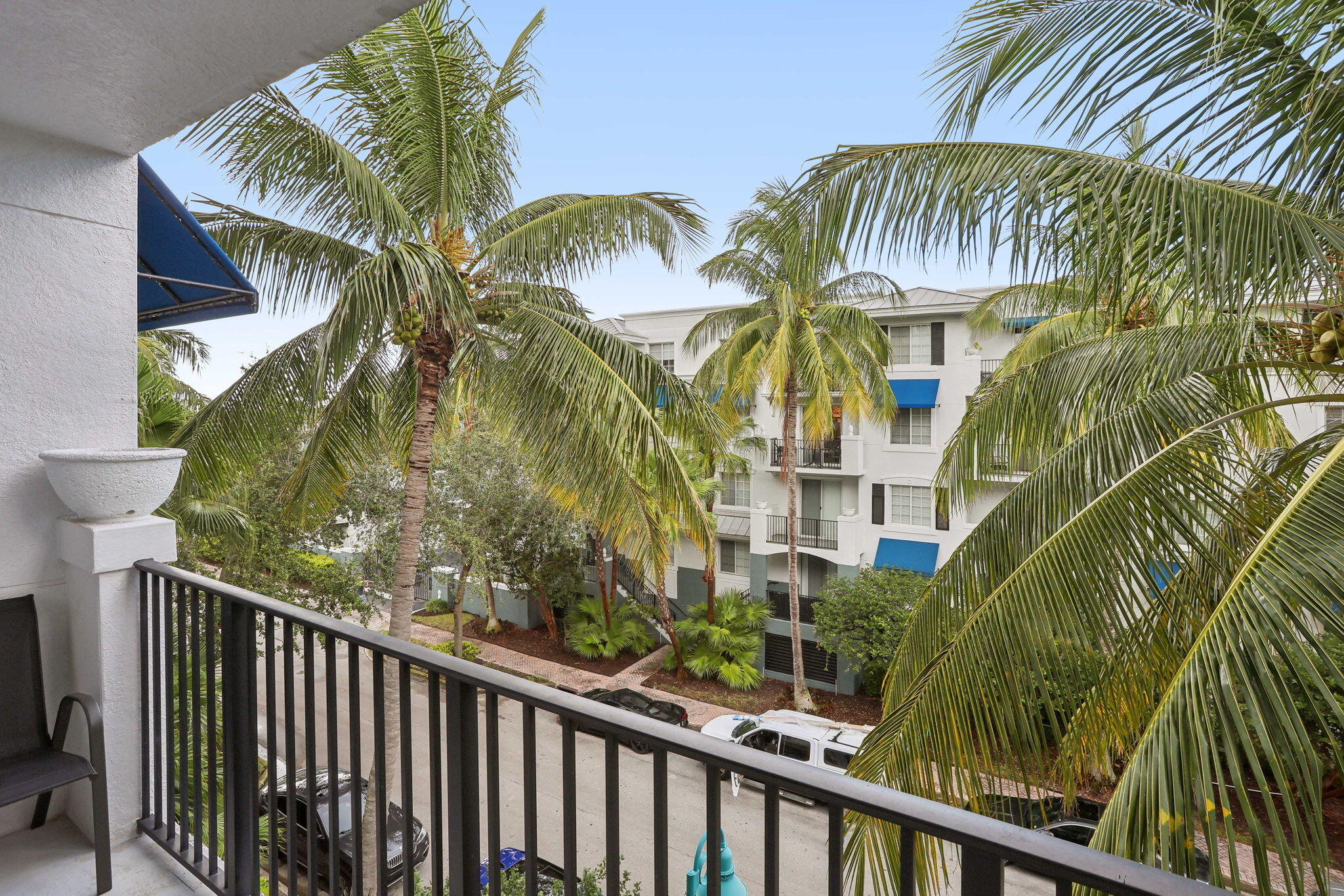 250 NE 3rd Avenue 1416