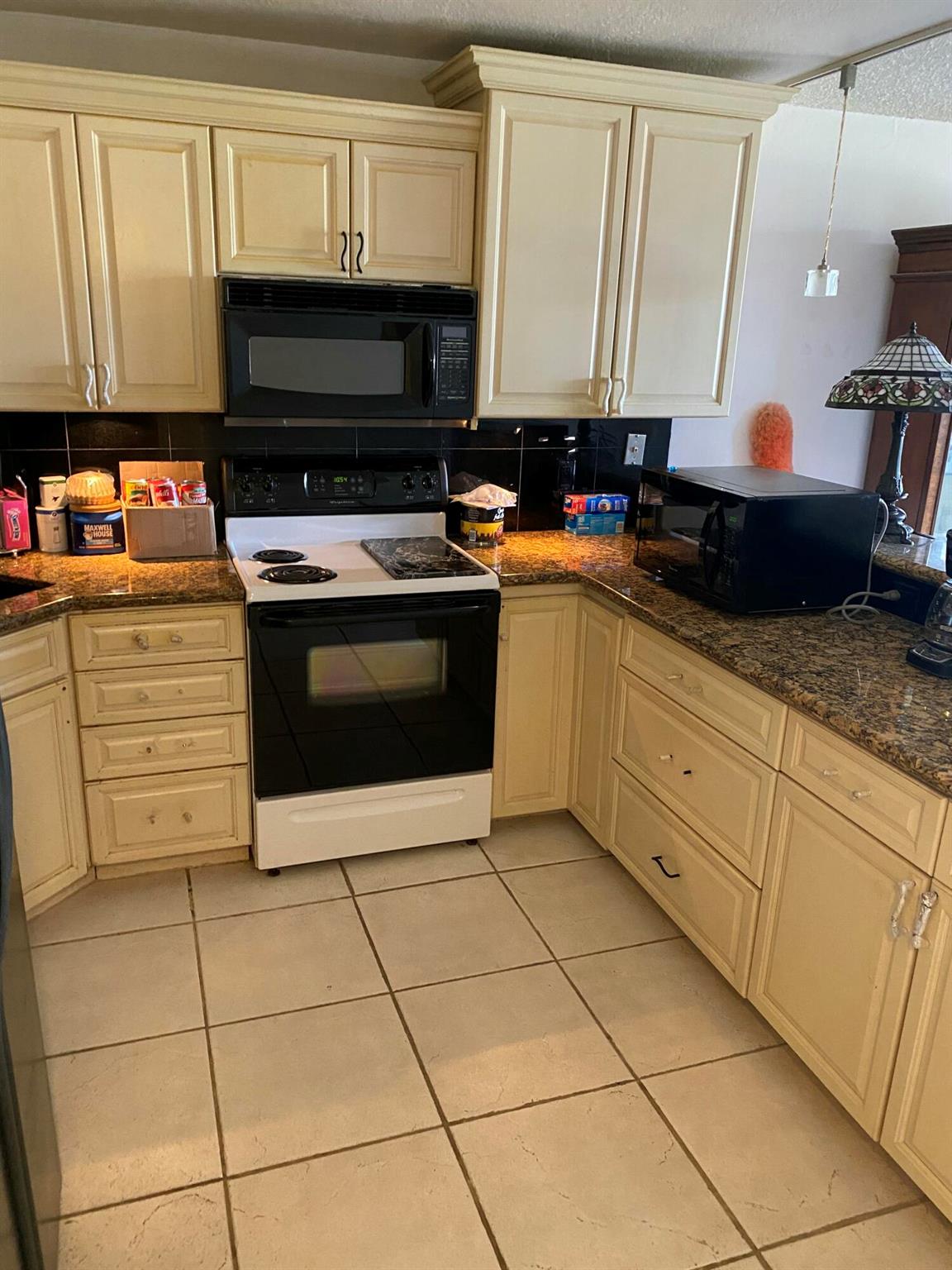 755 Dotterel Road 1304