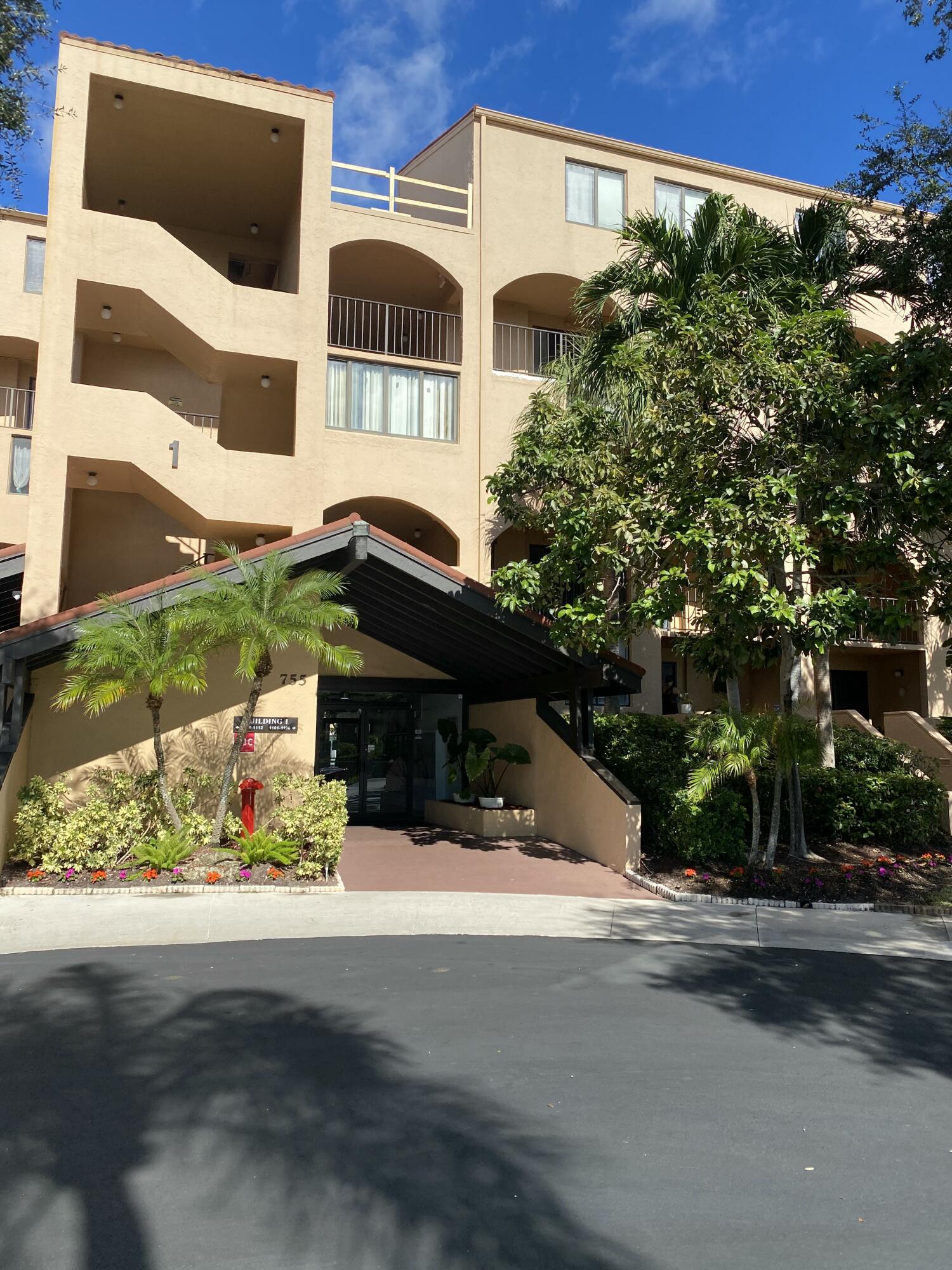 755 Dotterel Road 1304