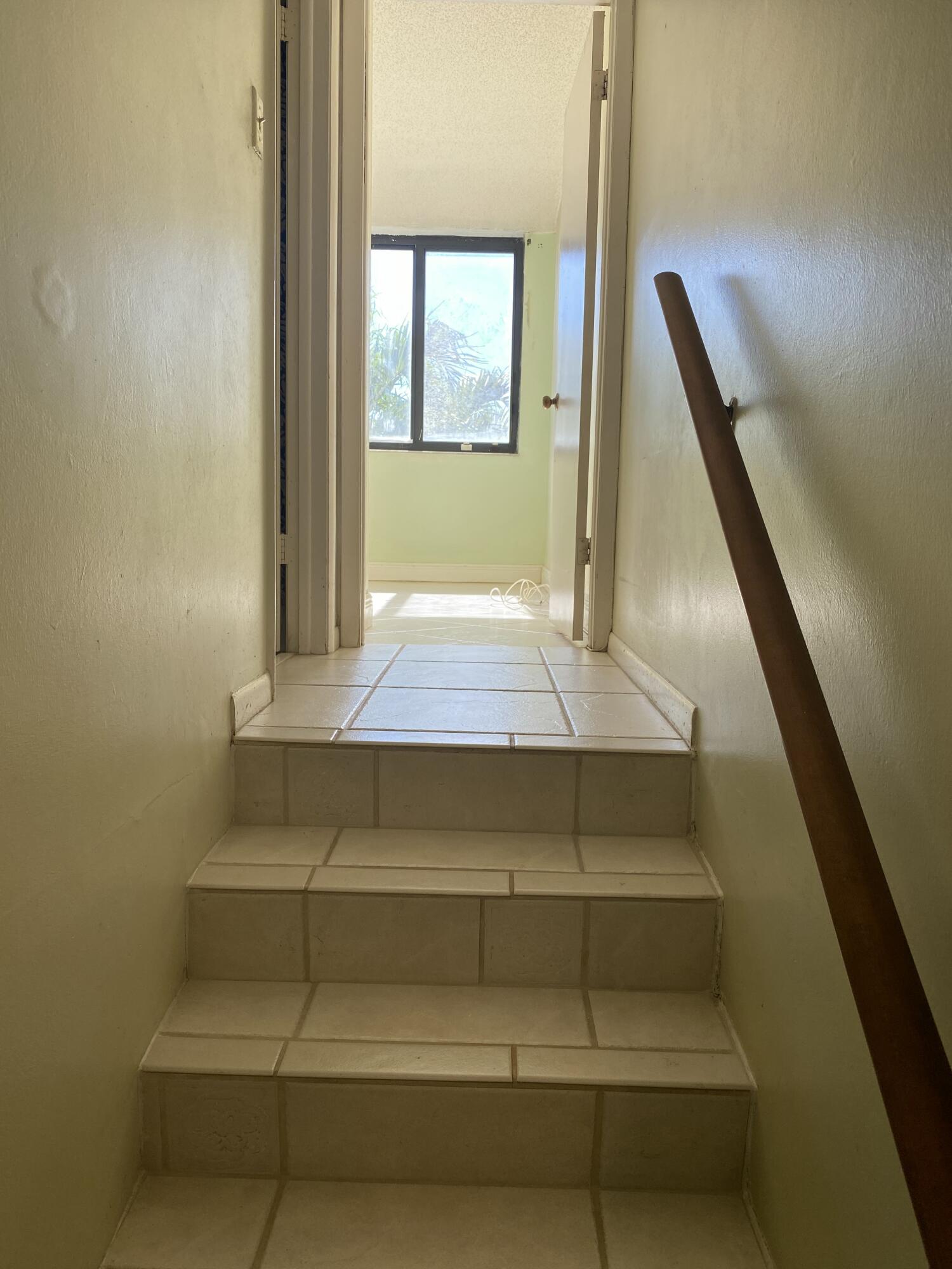 755 Dotterel Road 1304