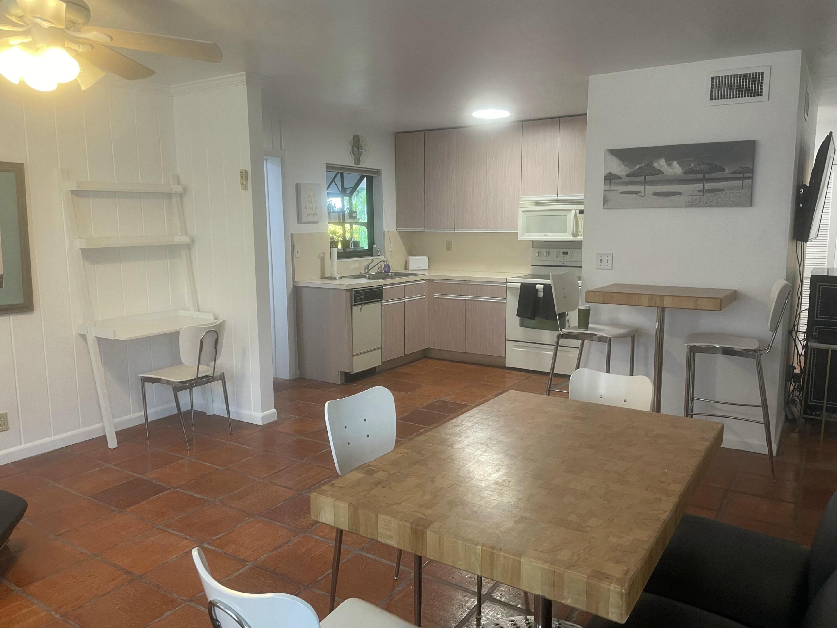 309 SW 3rd Street