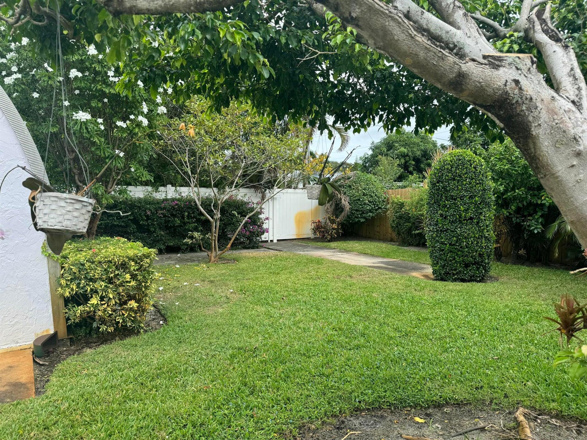 309 SW 3rd Street