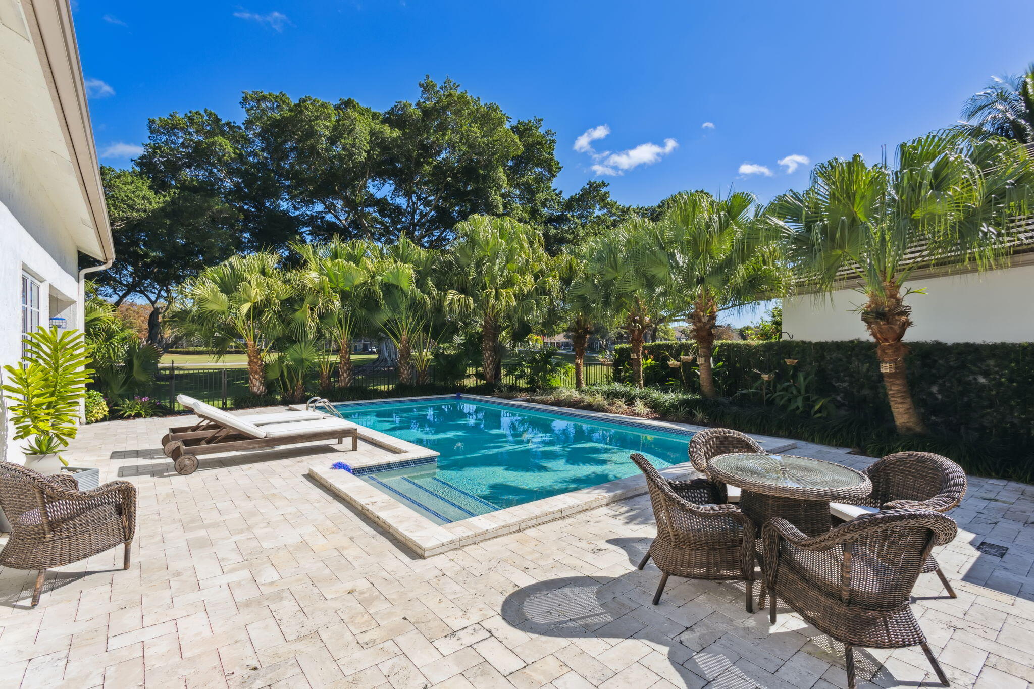 2011 NW 56th Street