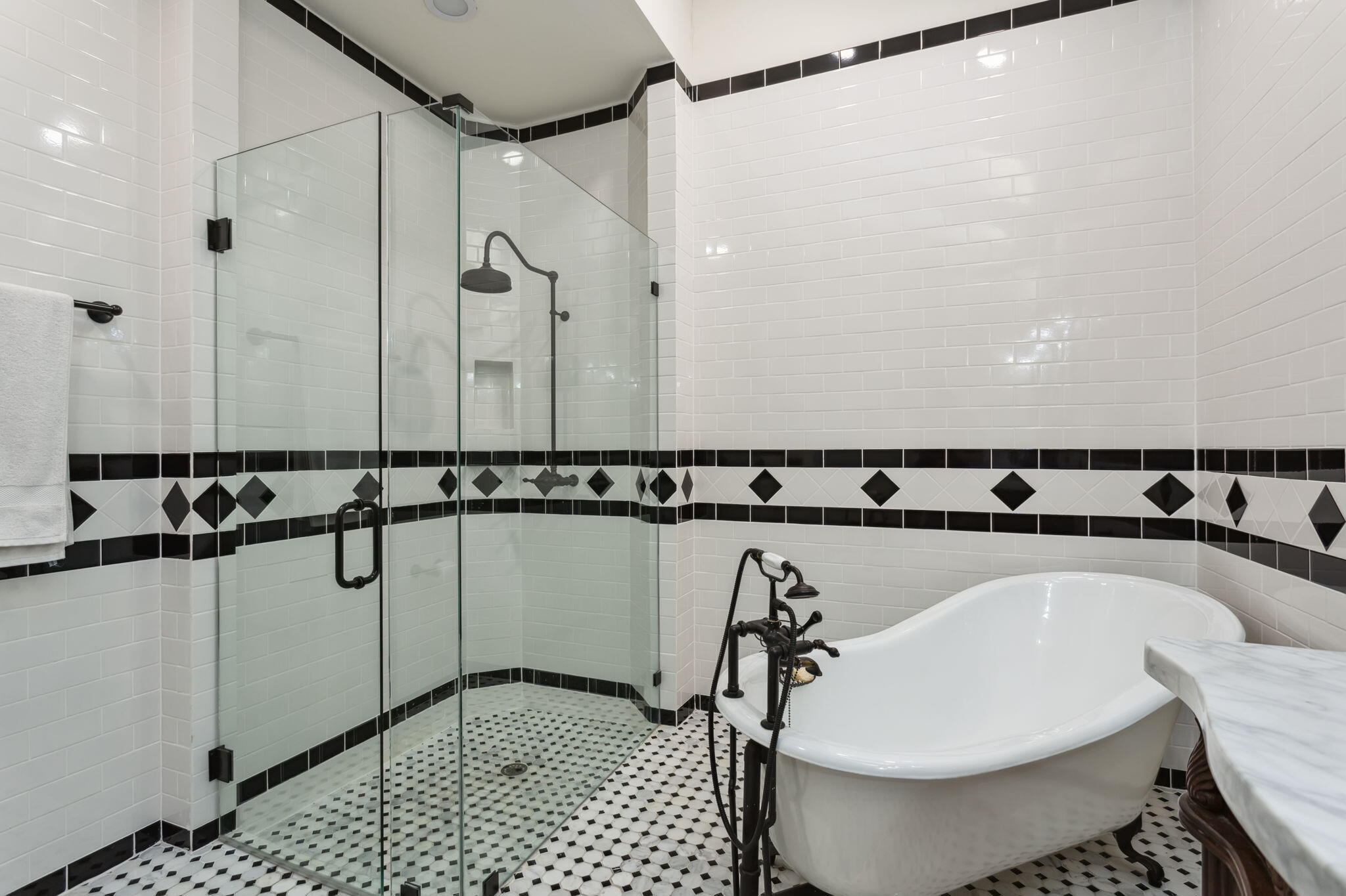 2011 NW 56th Street