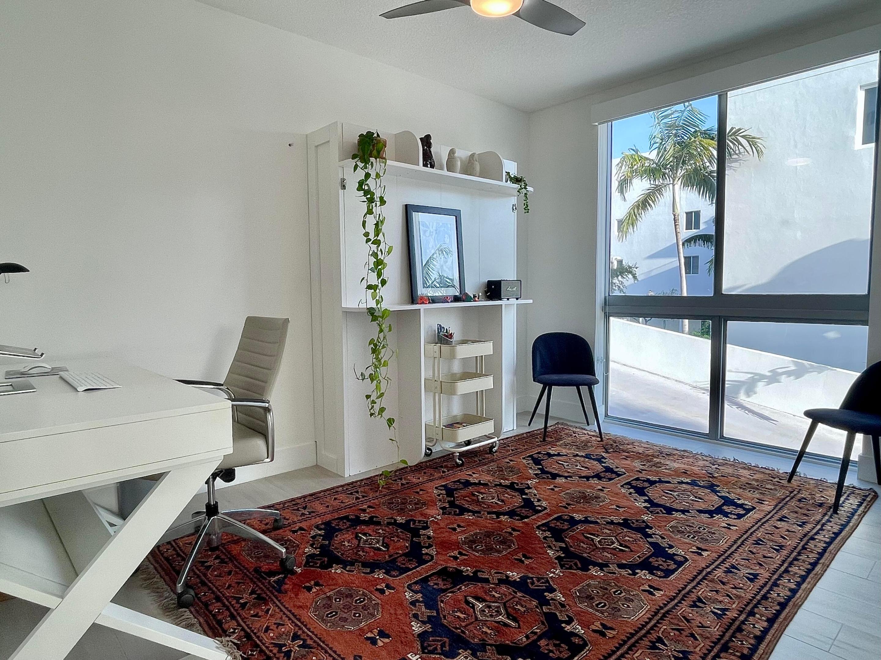 111 SE 1st Avenue 210