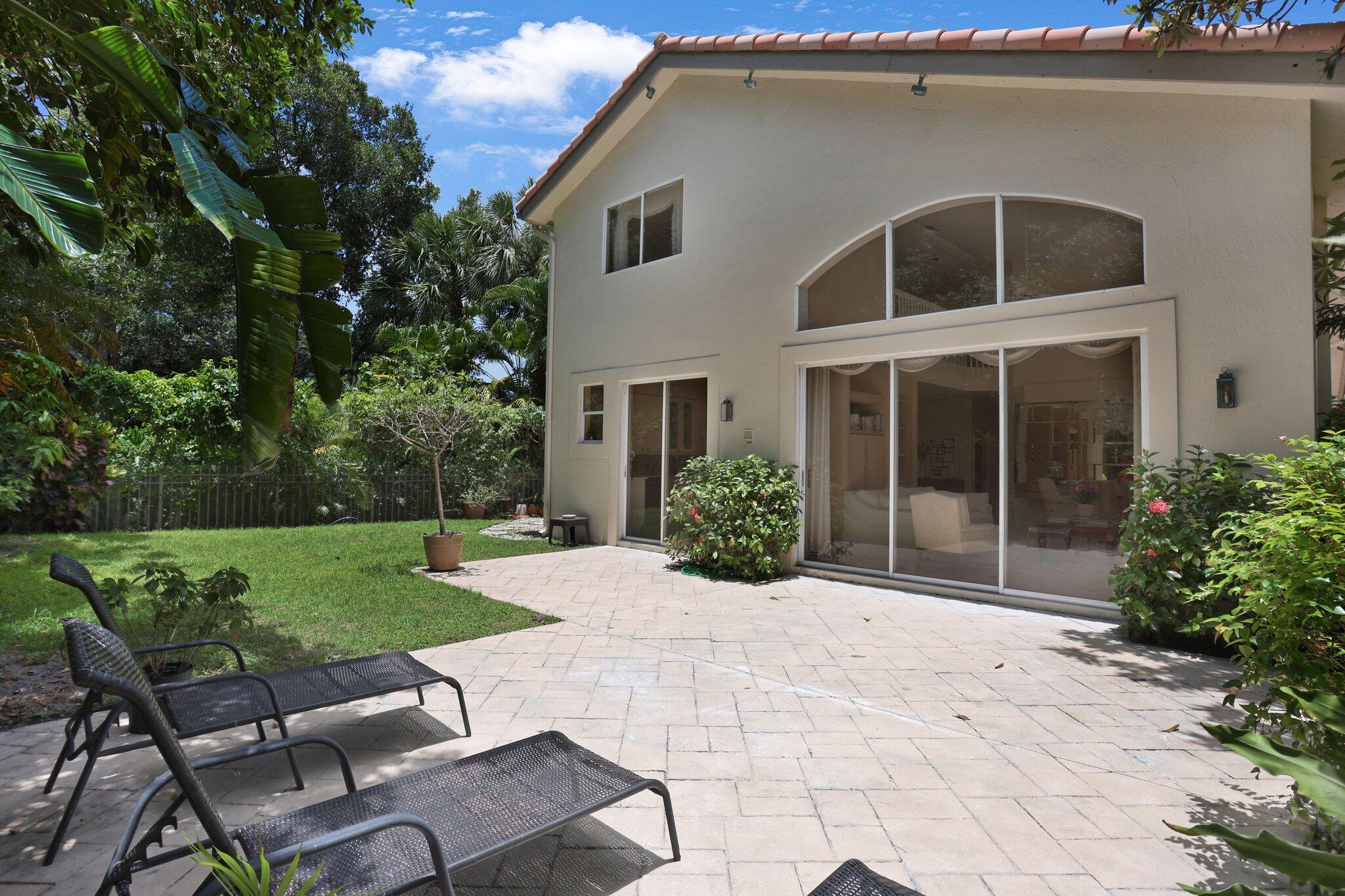 2543 NW 53rd Street