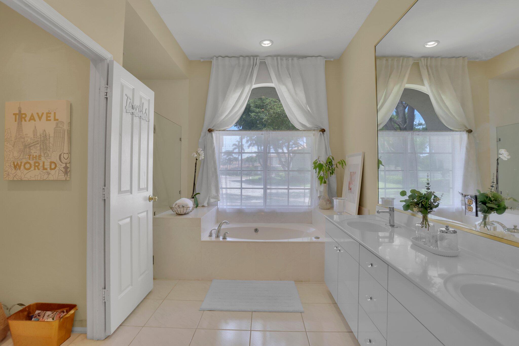 2543 NW 53rd Street