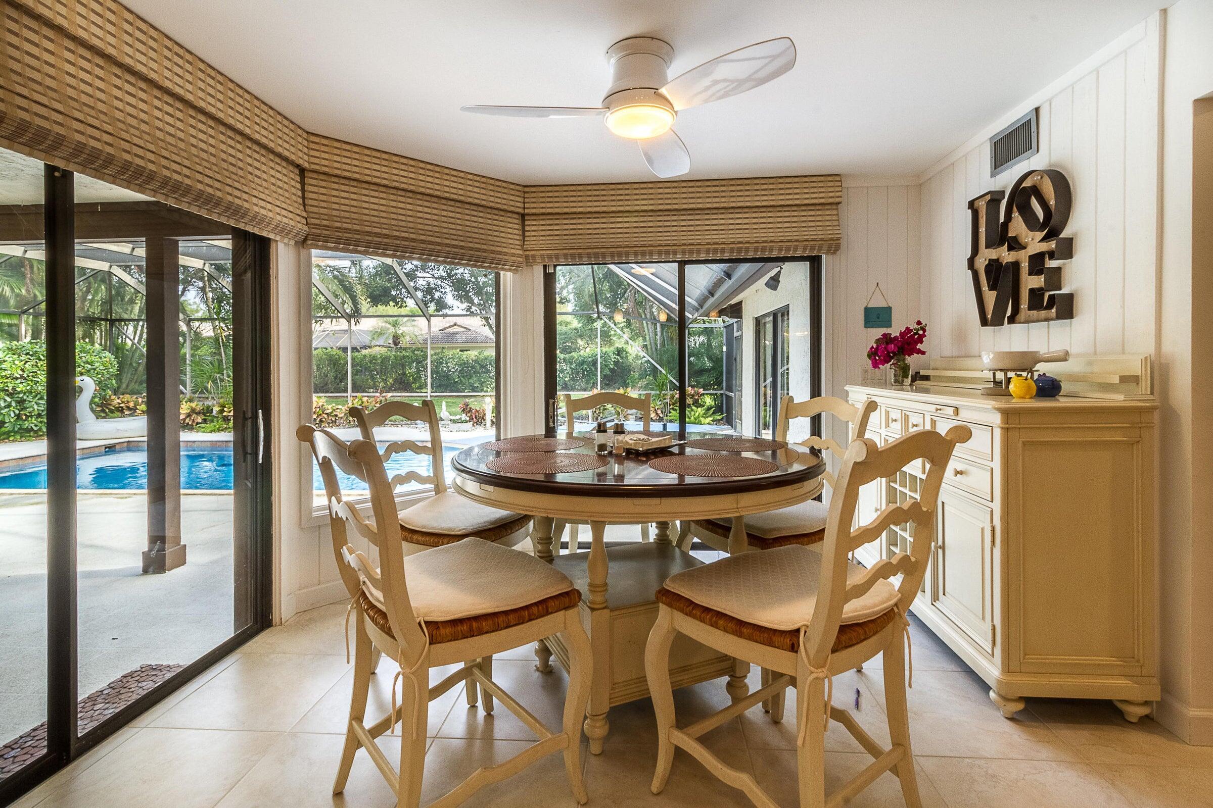 2903 Banyan Boulevard Circle NW