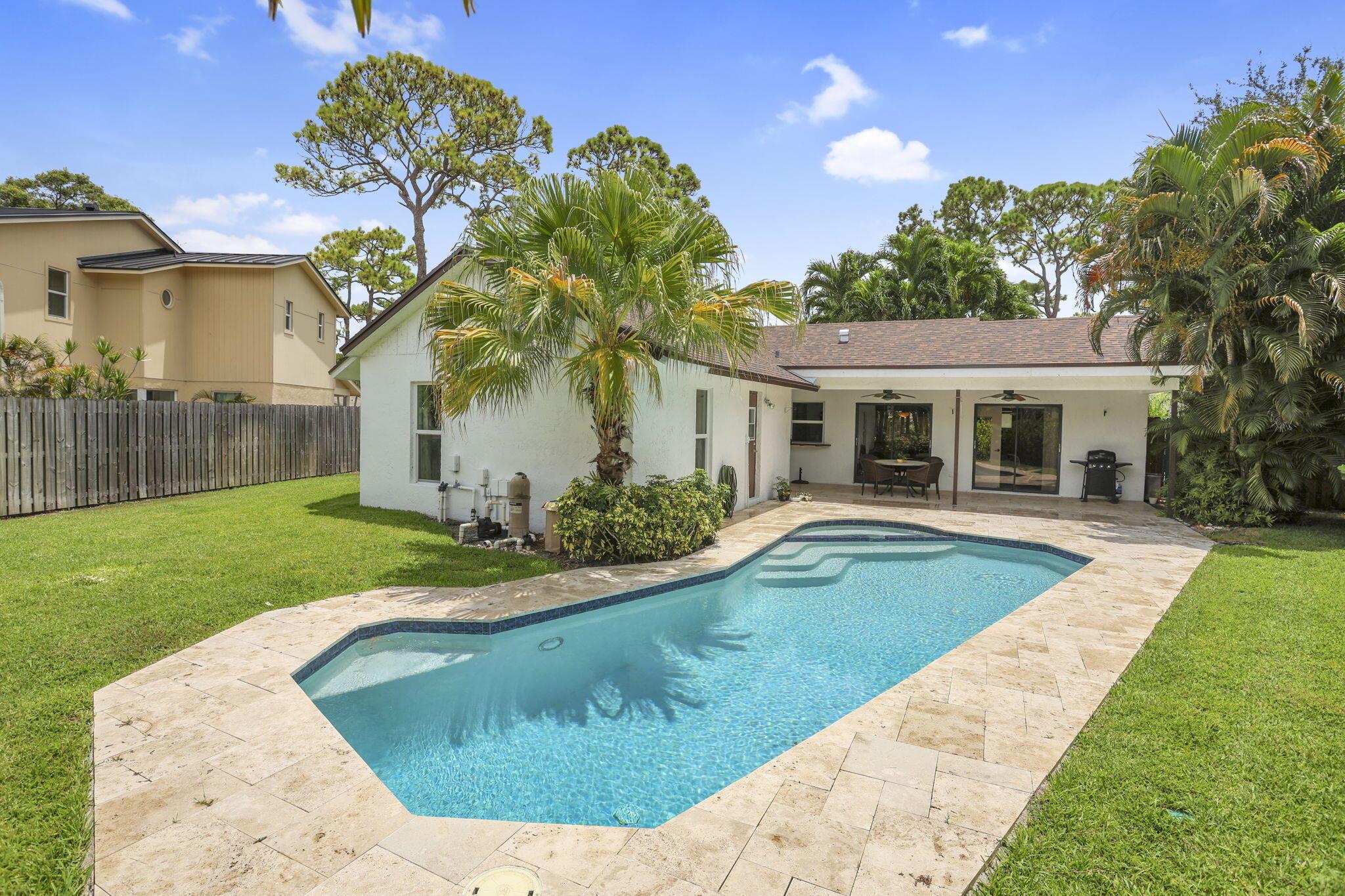 2439 NW 30th Street