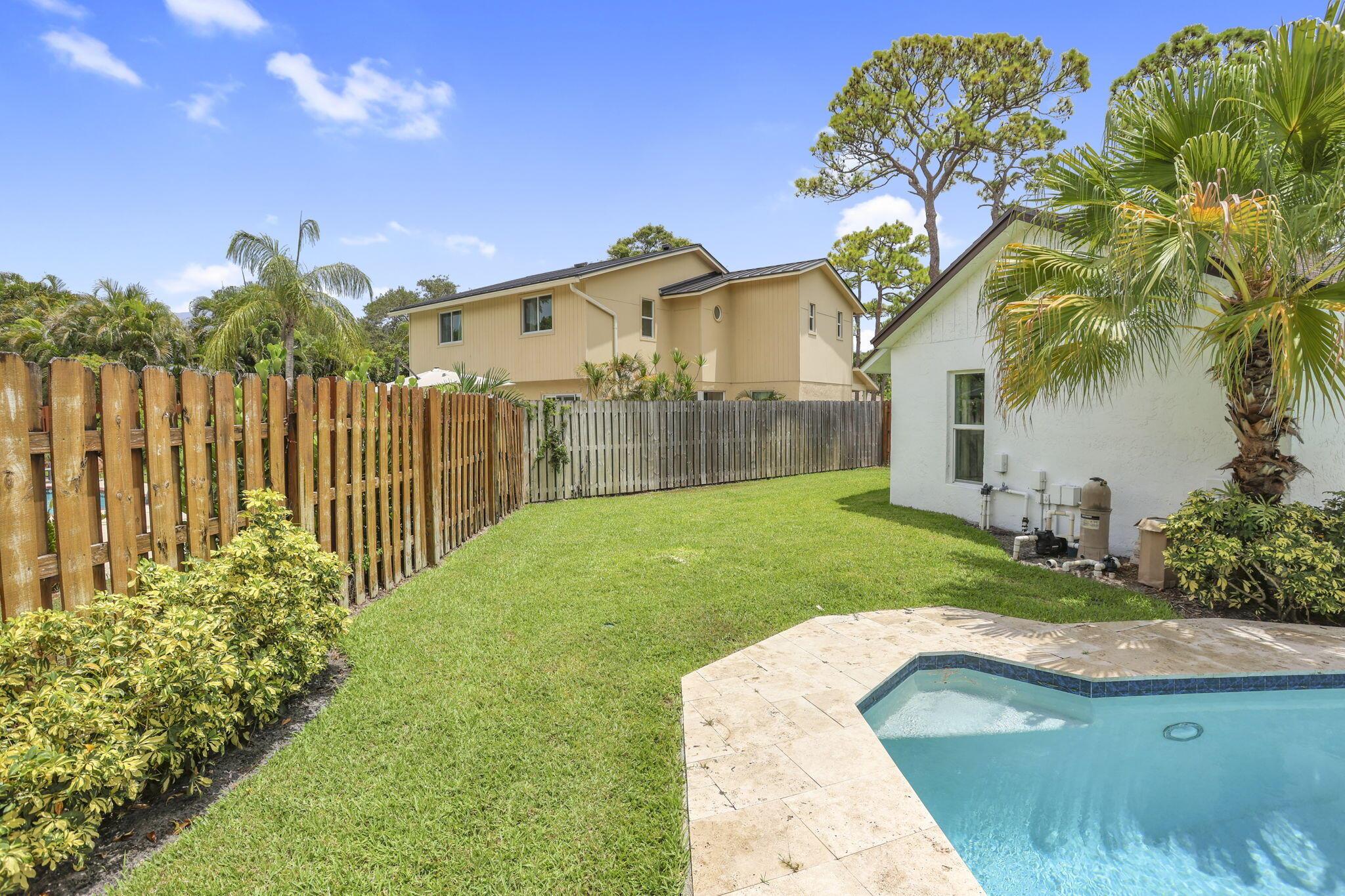 2439 NW 30th Street