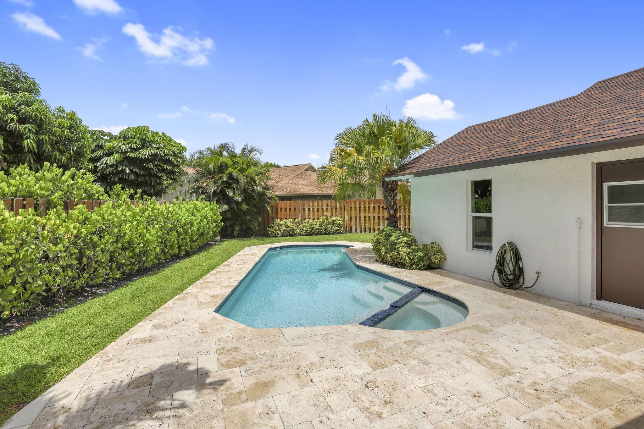 2439 NW 30th Street
