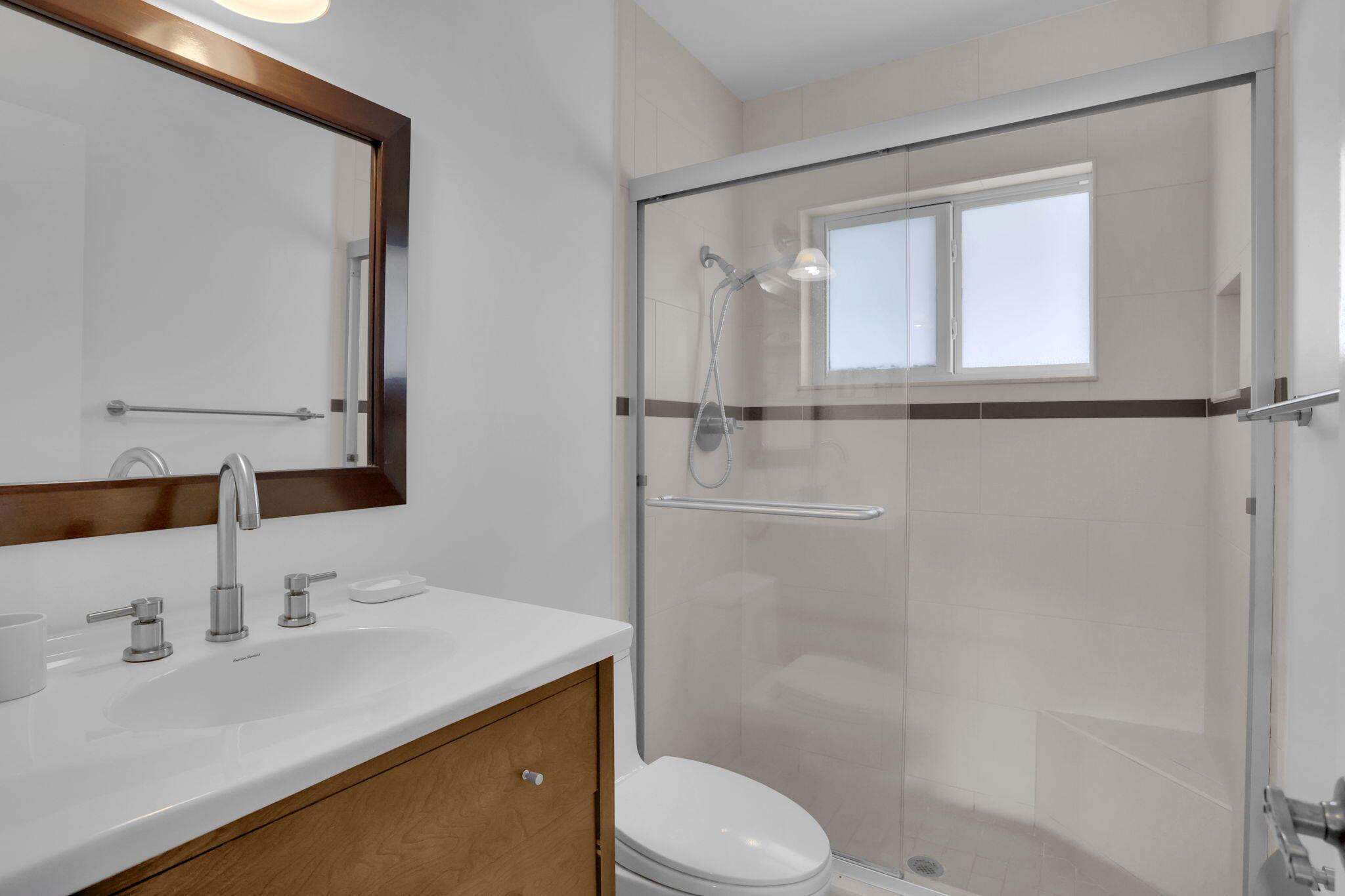 2439 NW 30th Street