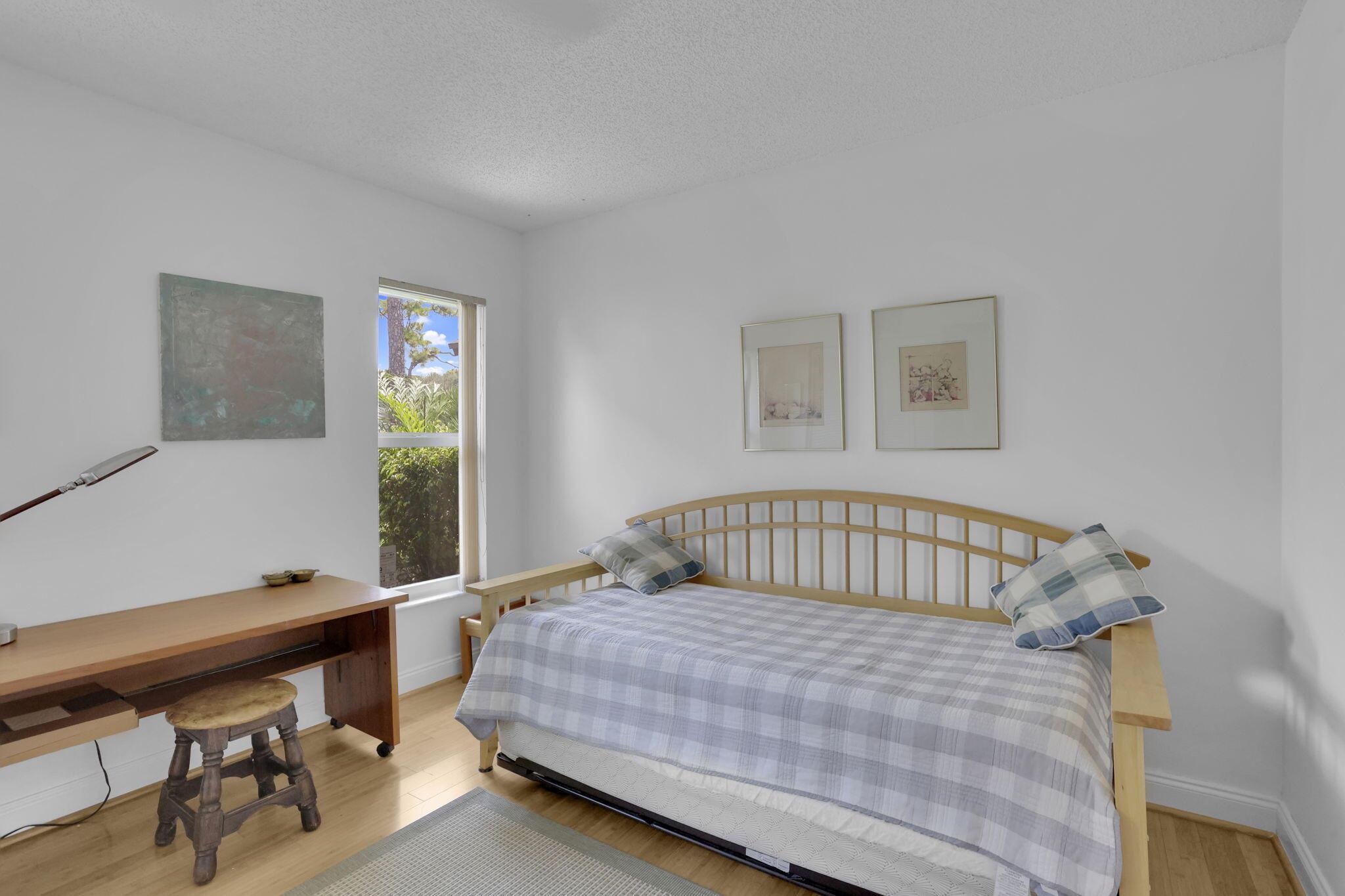 2439 NW 30th Street