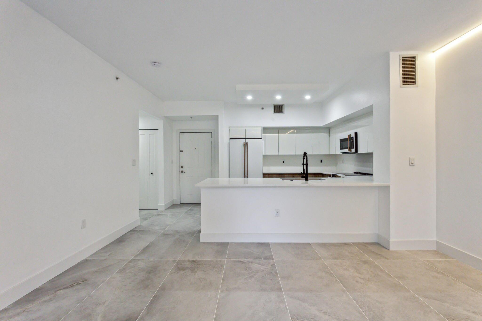 250 NE 3rd Avenue 1416