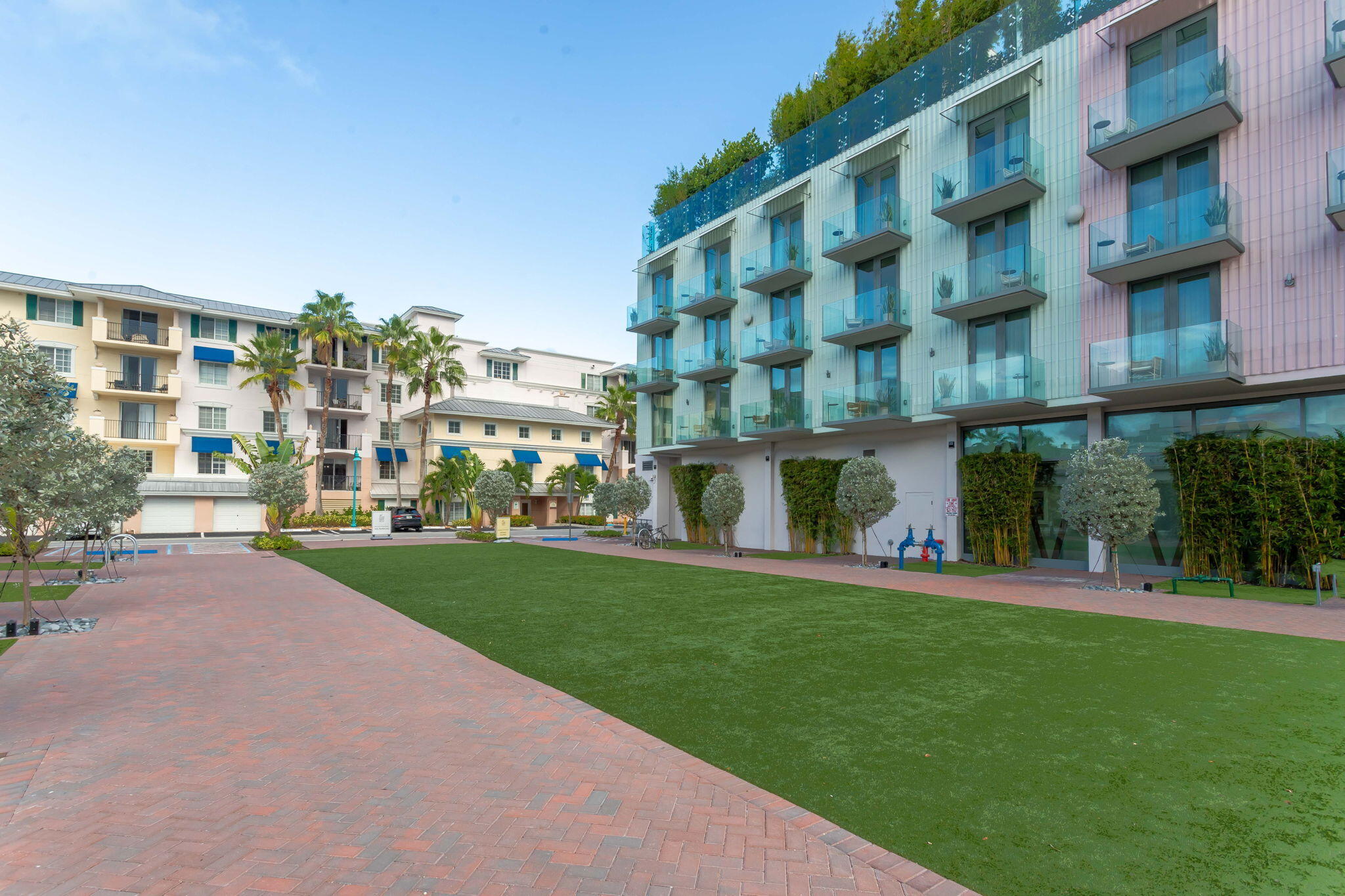 250 NE 3rd Avenue 1414