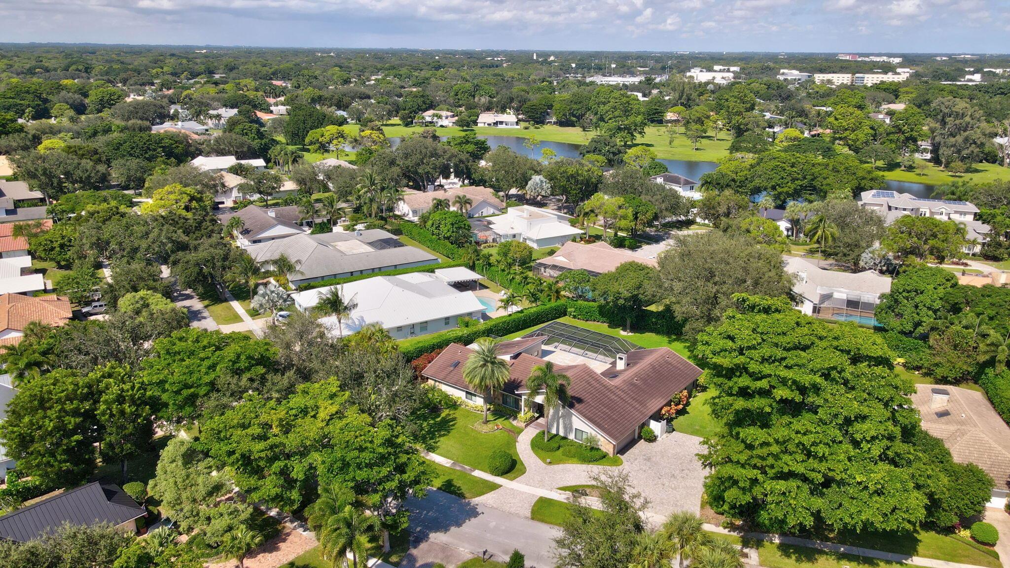 2903 Banyan Boulevard Circle NW