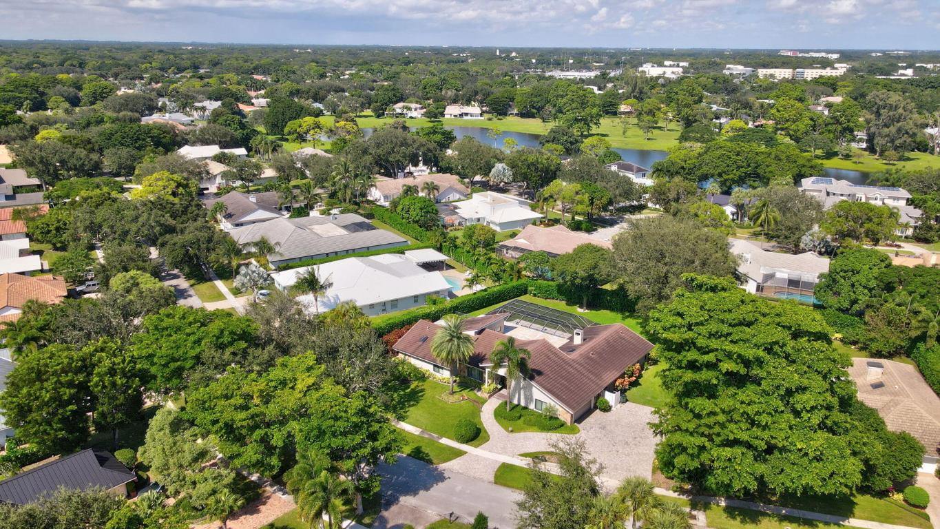 2903 Banyan Boulevard Circle NW