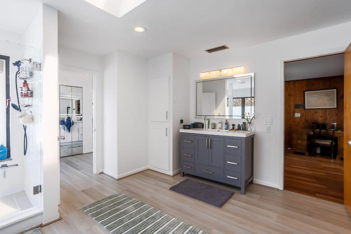 2903 Banyan Boulevard Circle NW