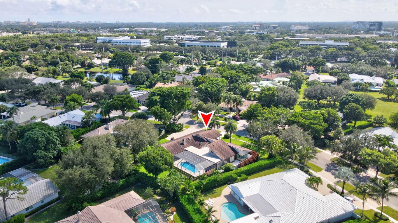 2903 Banyan Boulevard Circle NW