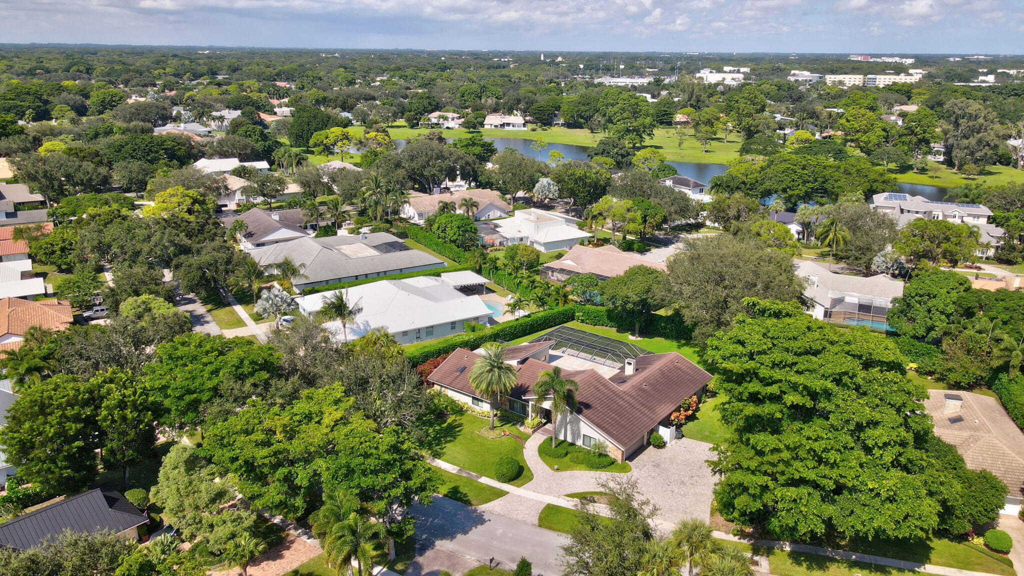 2903 Banyan Boulevard Circle NW