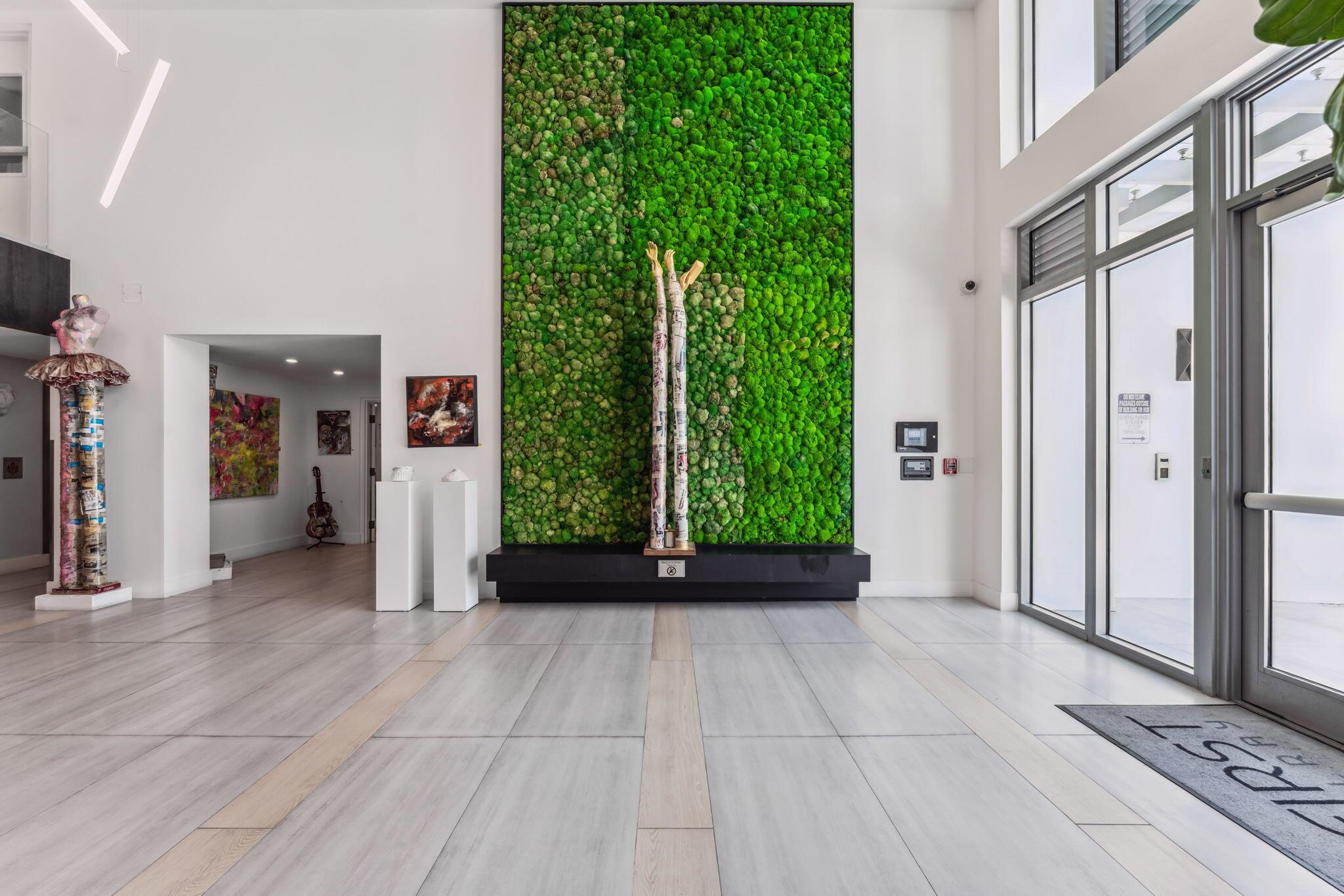 111 SE 1st Avenue 415