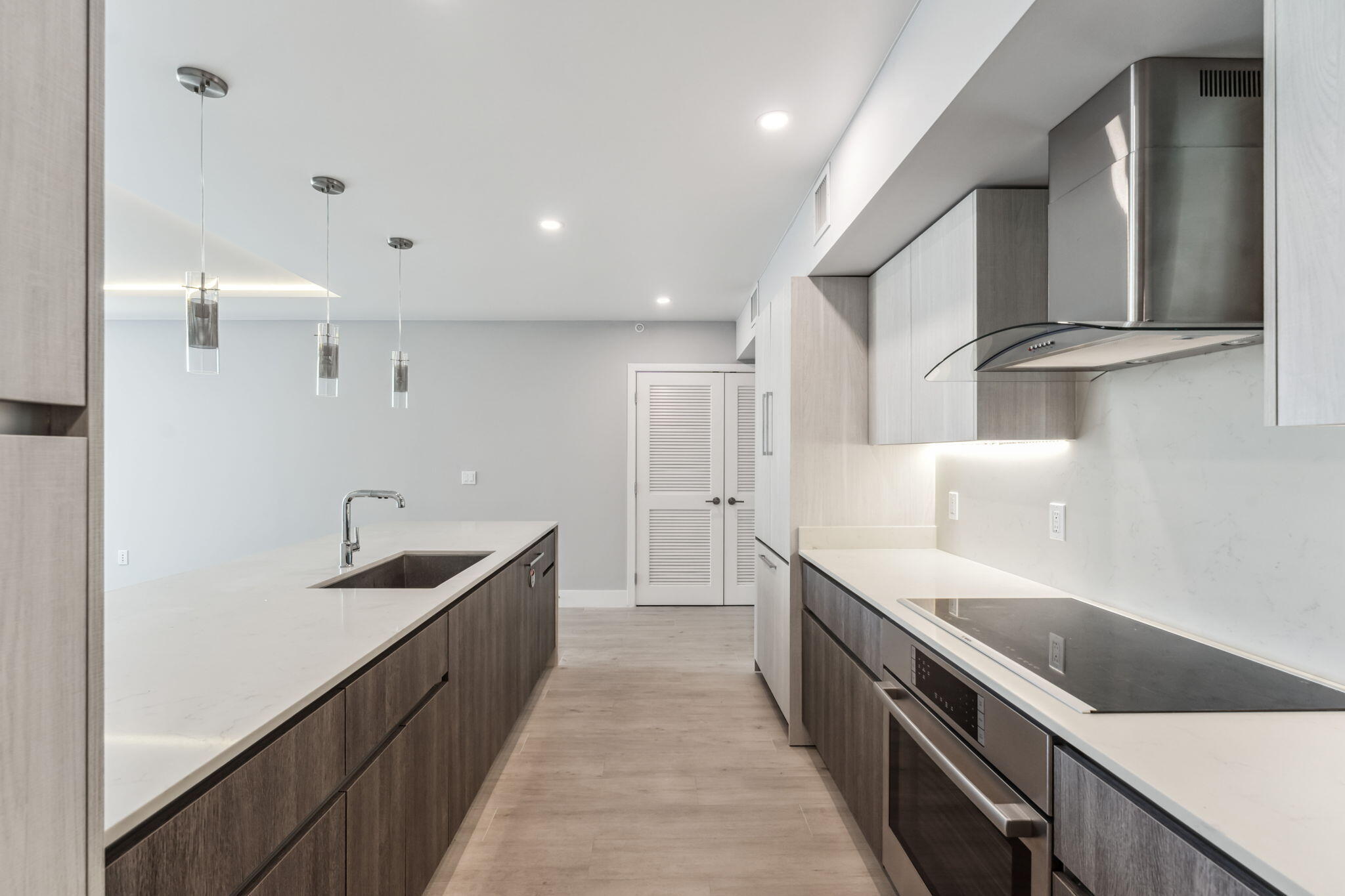 111 SE 1st Avenue 415