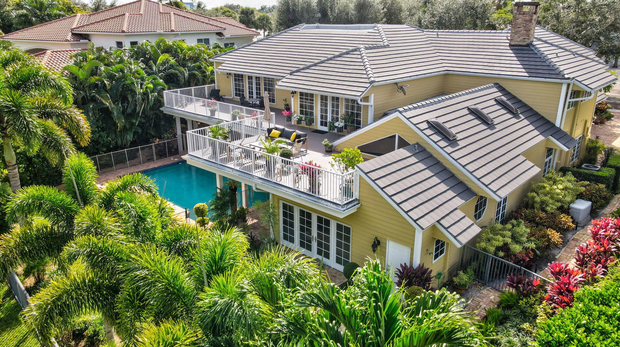 2883 Banyan Boulevard Circle NW