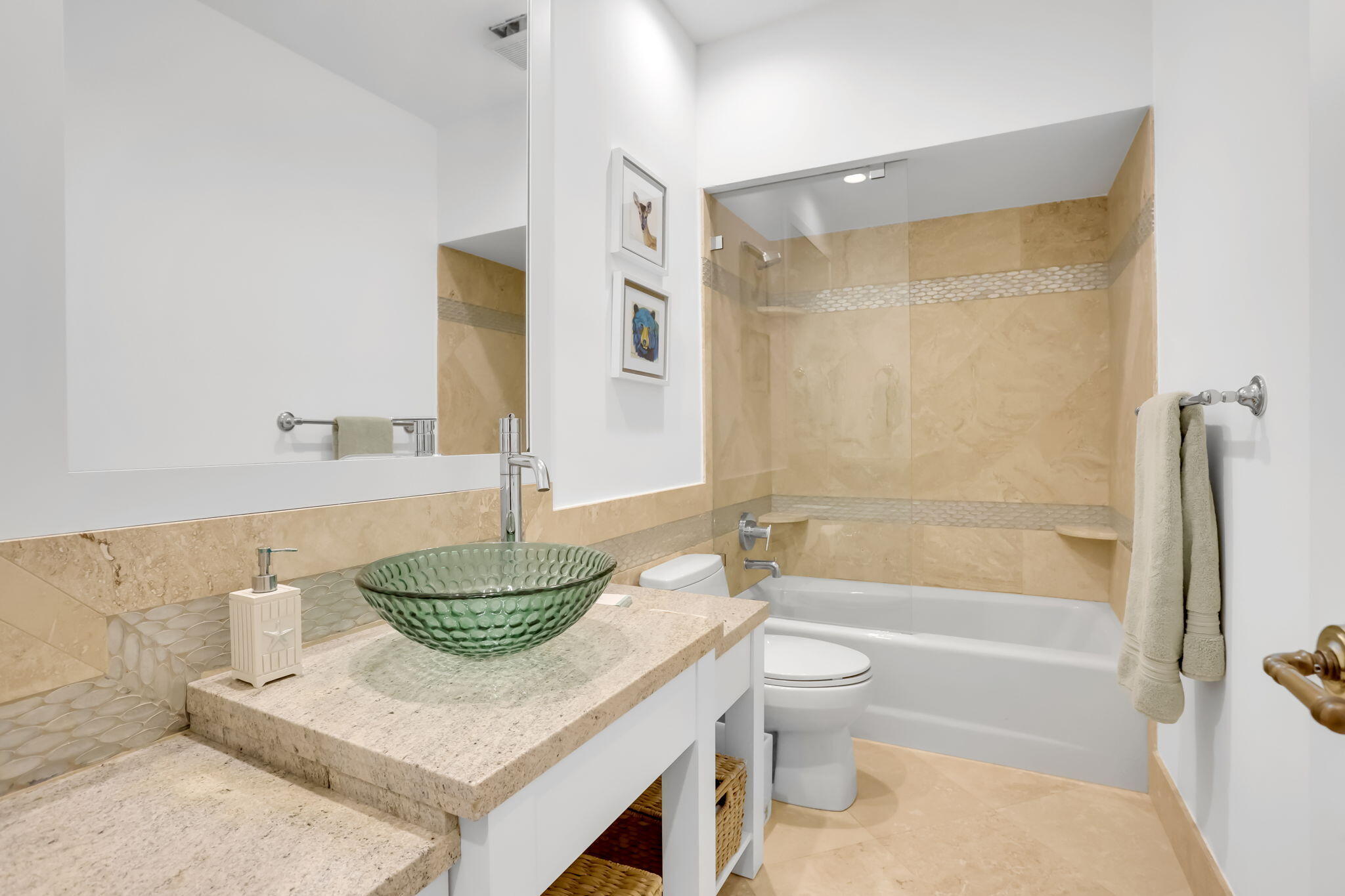 2883 Banyan Boulevard Circle NW