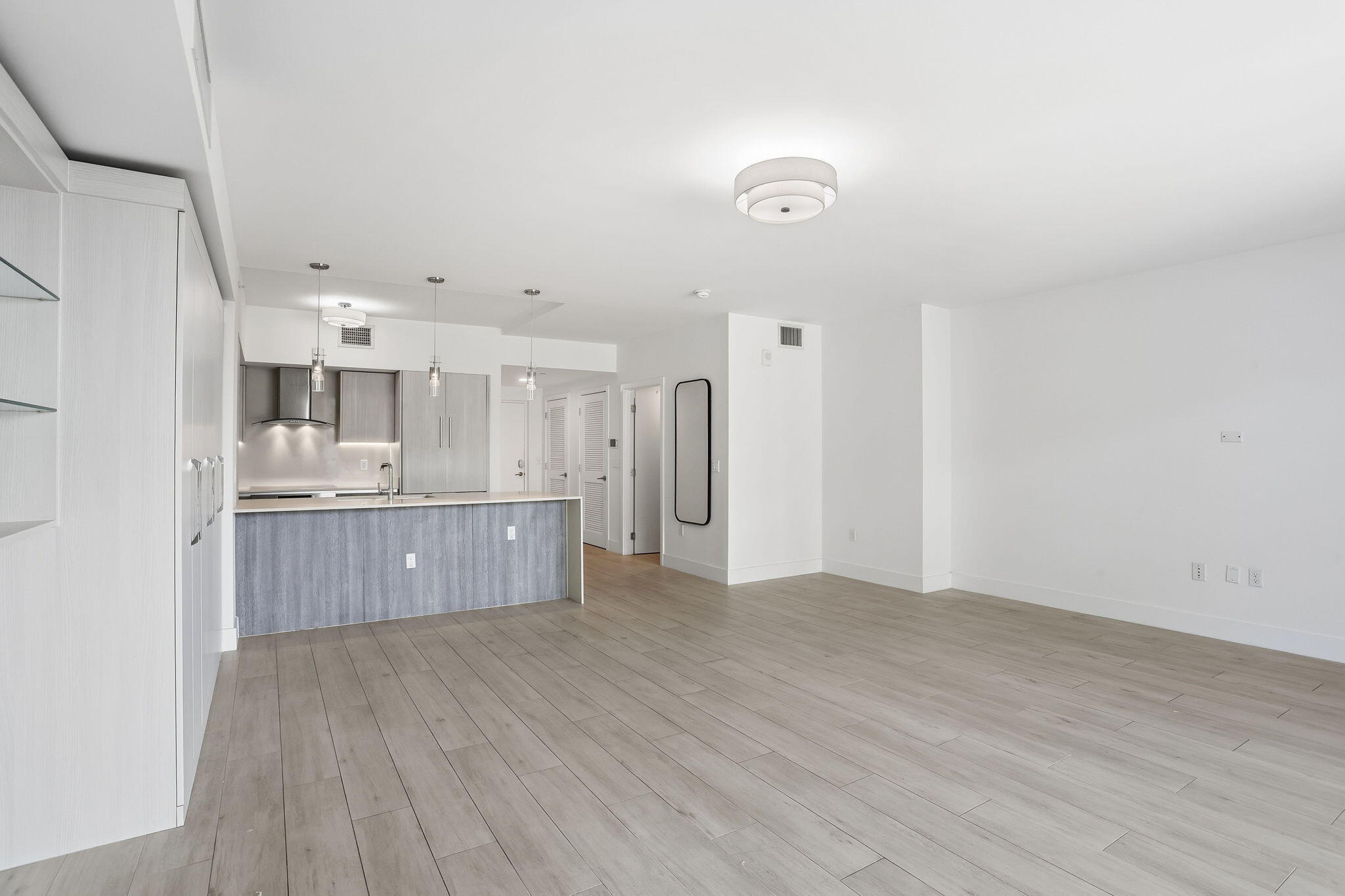 111 SE 1st Avenue 218