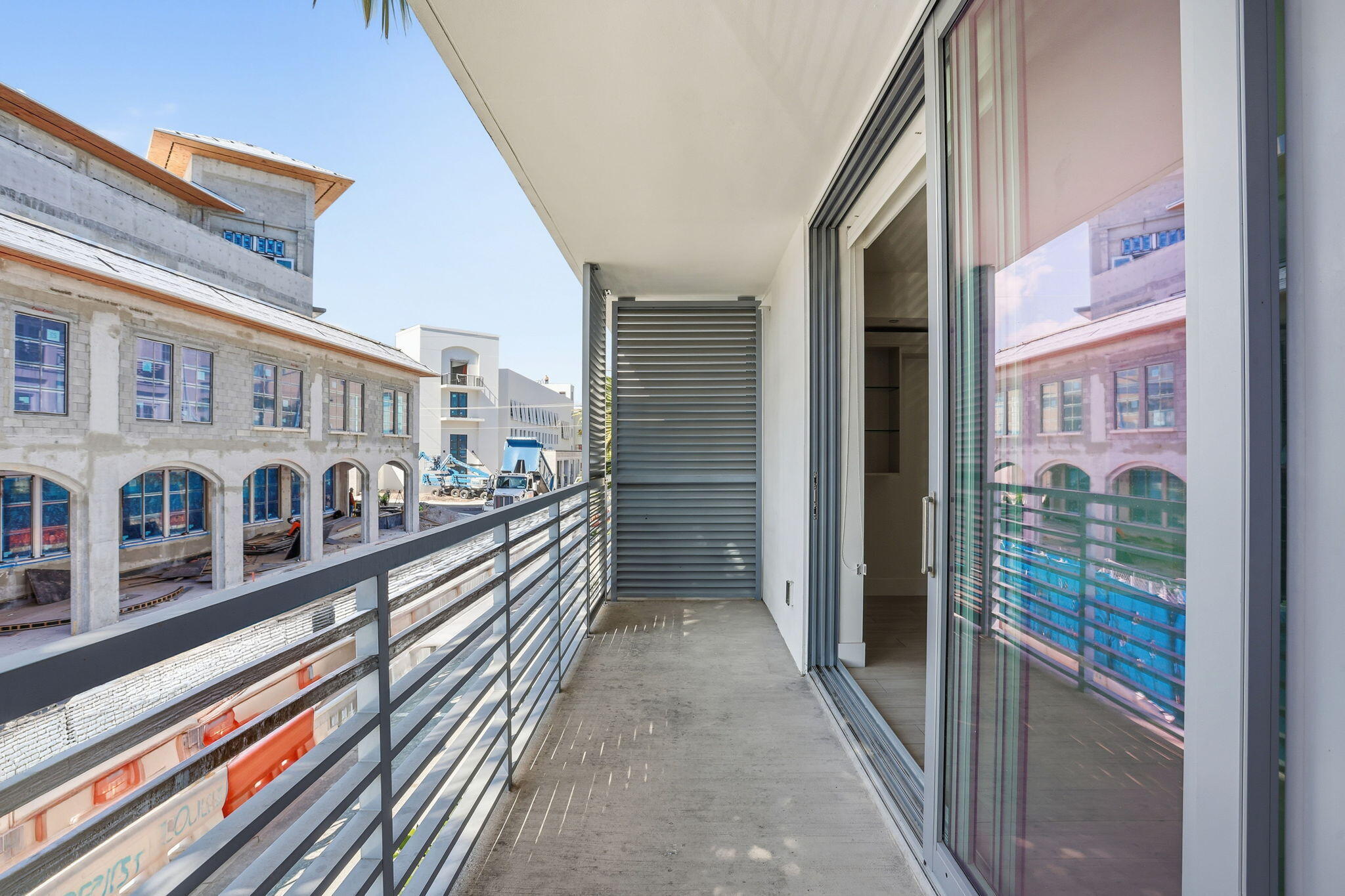 111 SE 1st Avenue 218