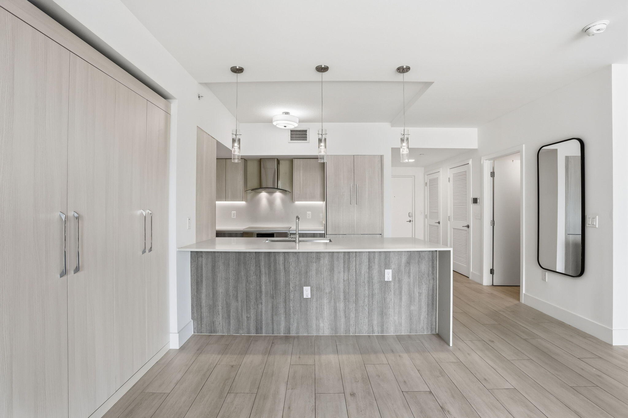 111 SE 1st Avenue 218