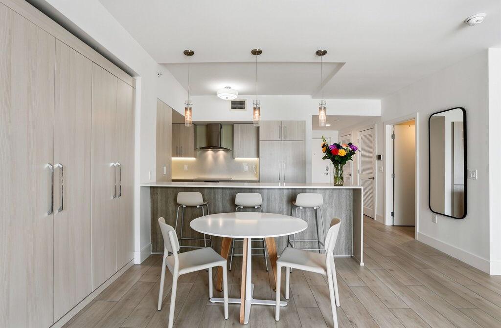 111 SE 1st Avenue 218