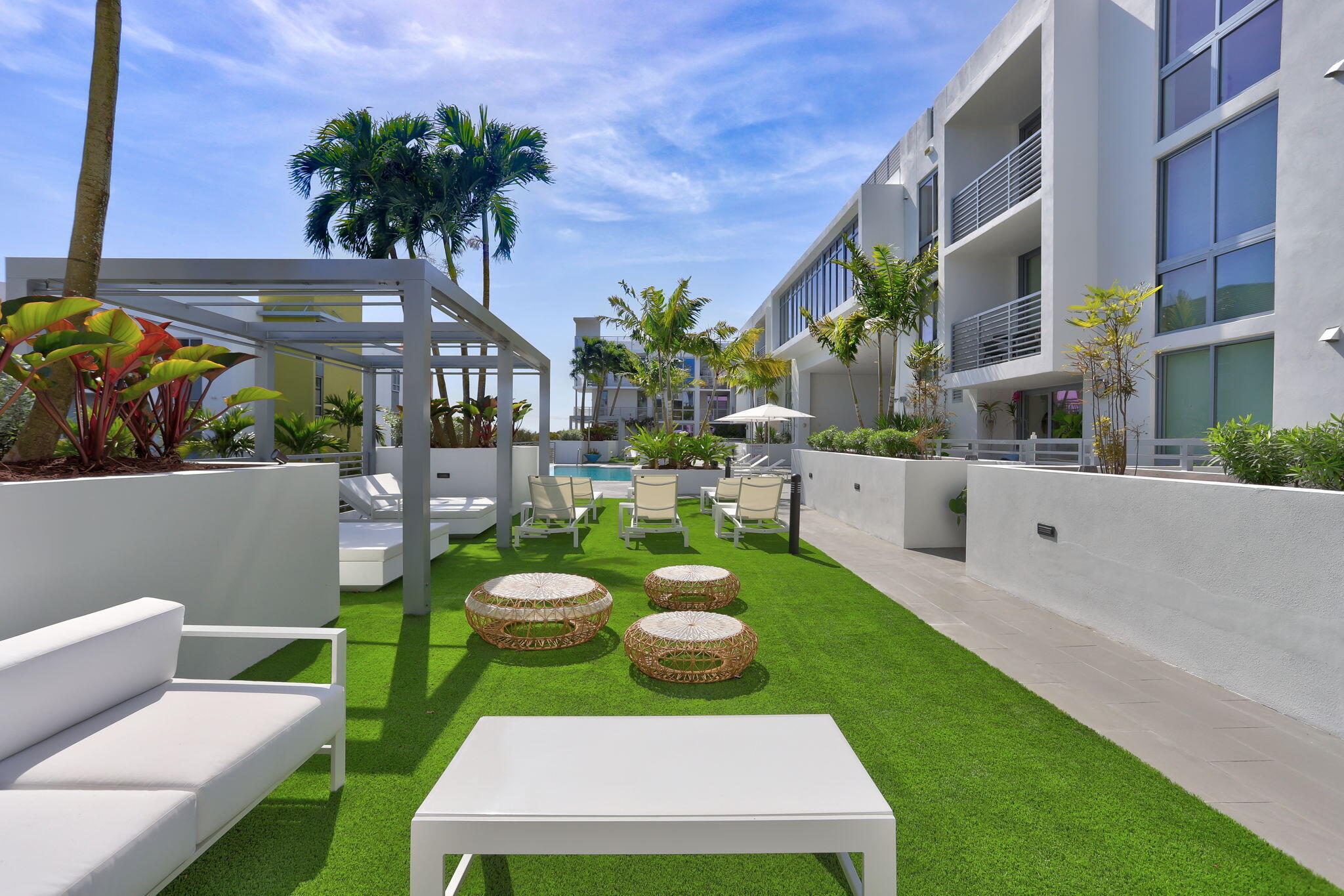 111 SE 1st Avenue 218