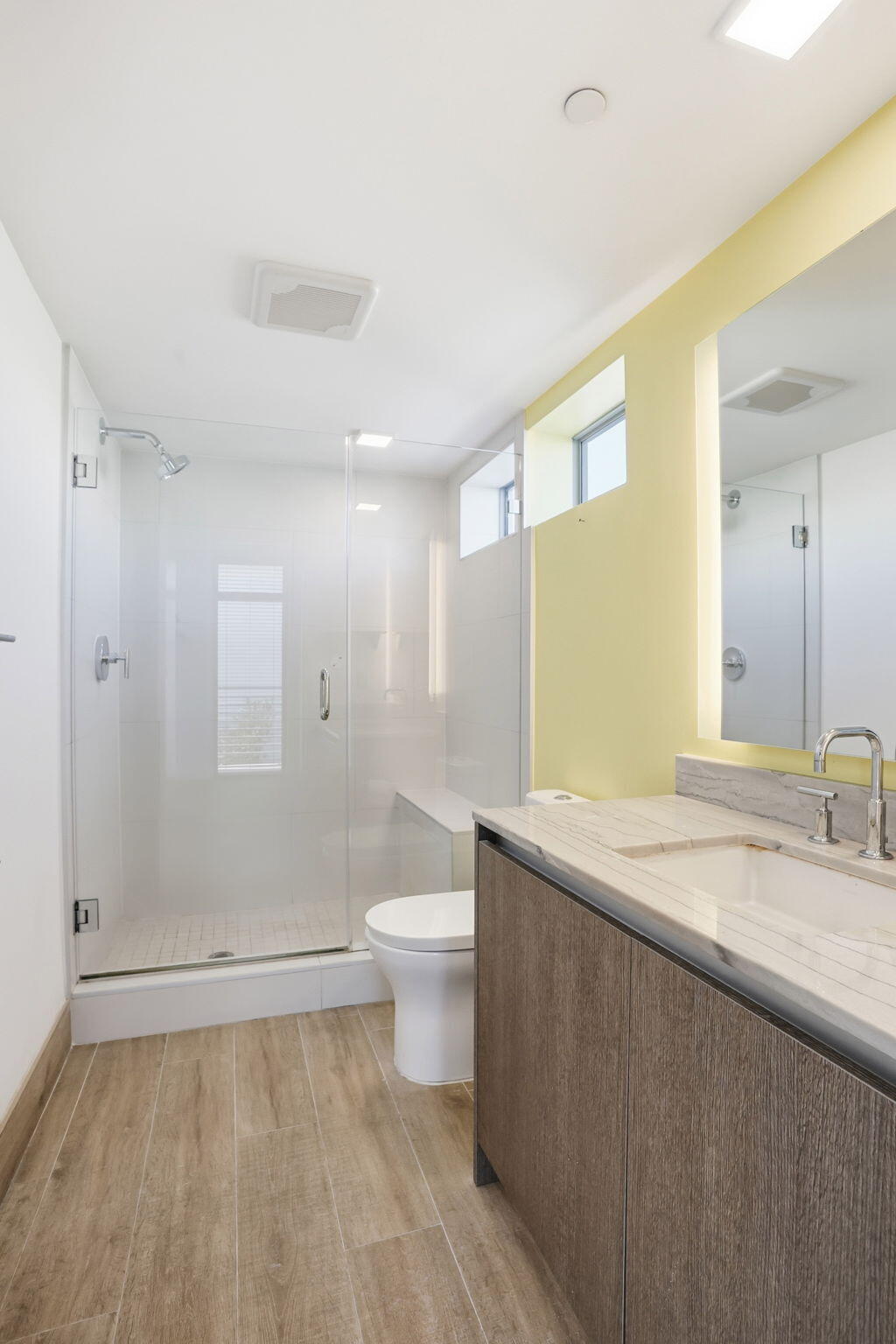 111 SE 1st Avenue 420