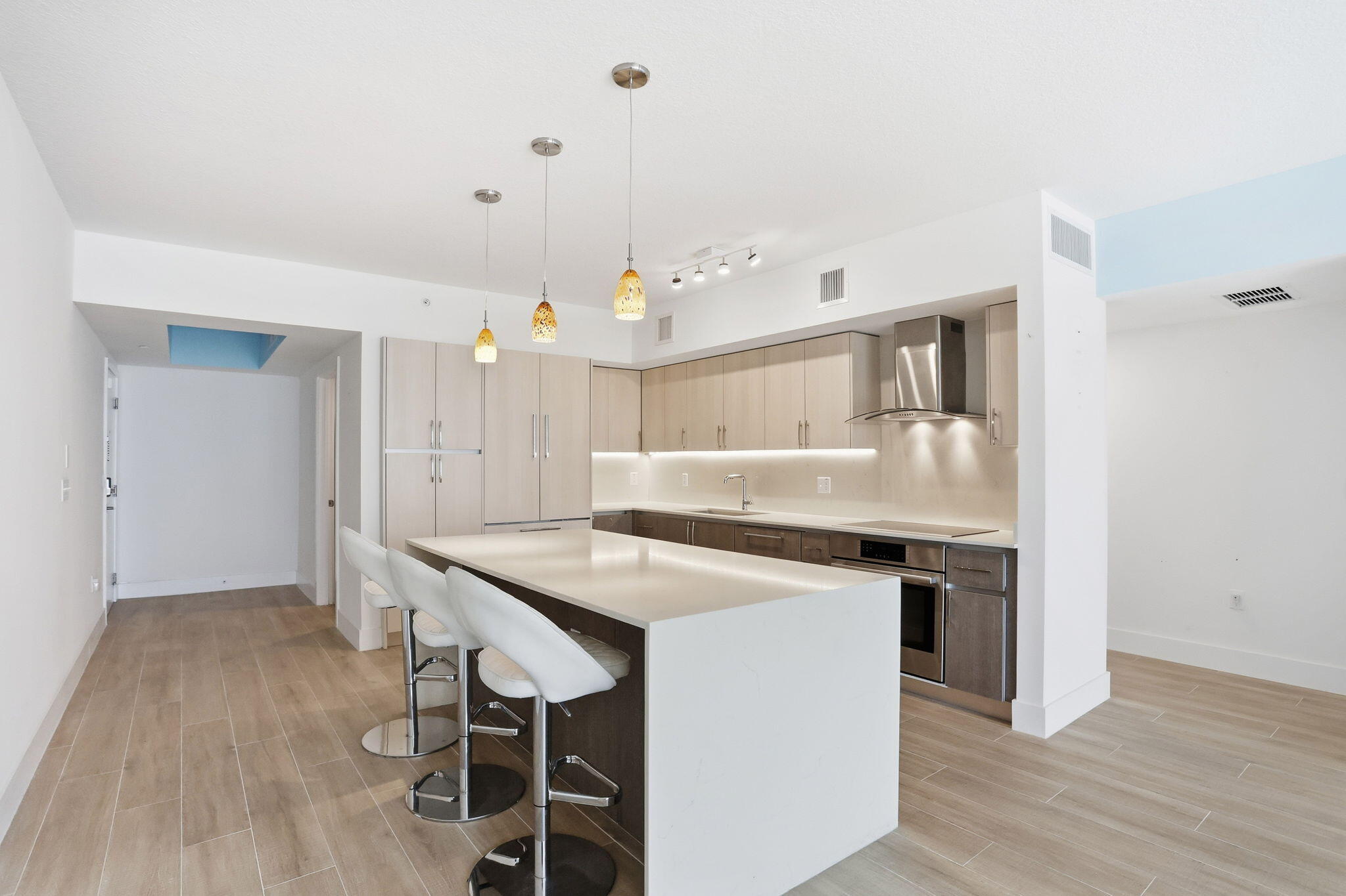 111 SE 1st Avenue 420