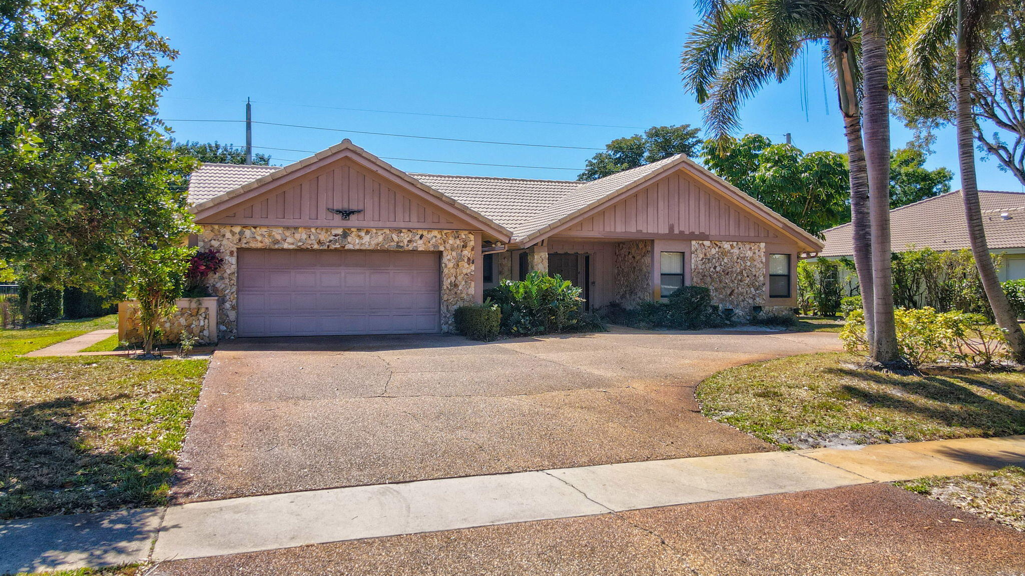 2910 Banyan Boulevard Circle NW