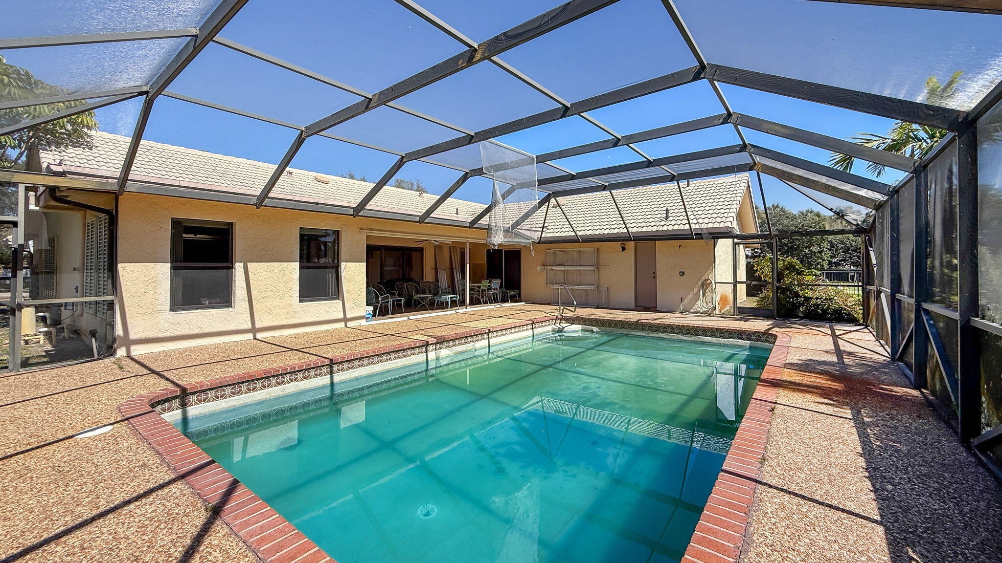 2910 Banyan Boulevard Circle NW