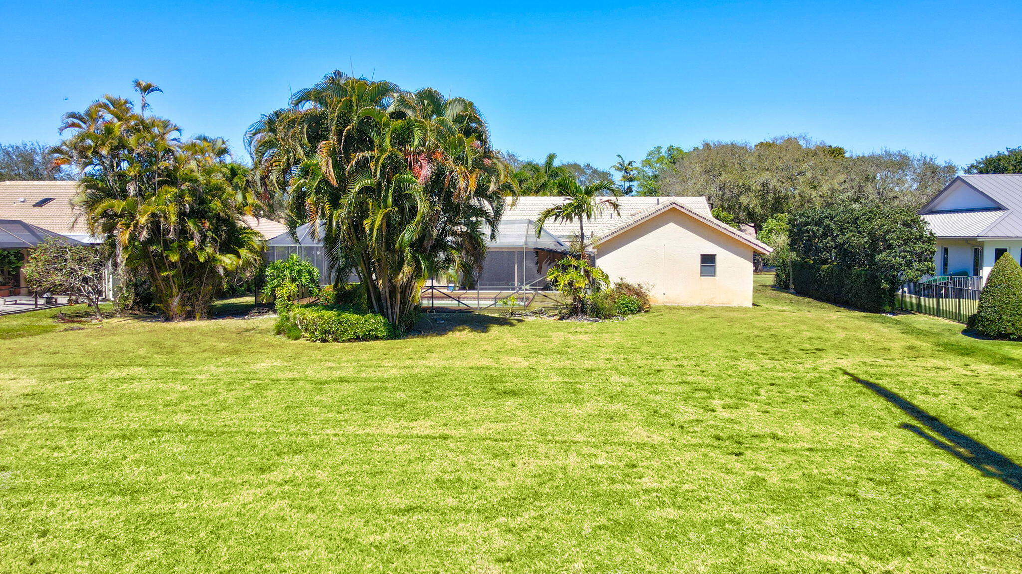 2910 Banyan Boulevard Circle NW