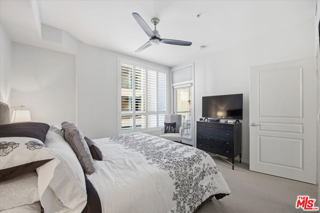 13044 Pacific Promenade 207