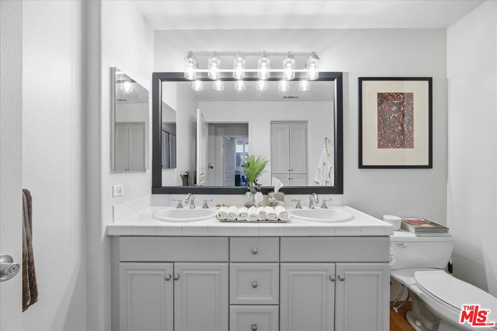 13044 Pacific Promenade 207