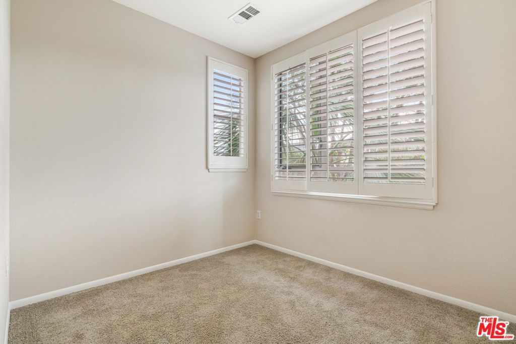 6400 Crescent Parkway 305