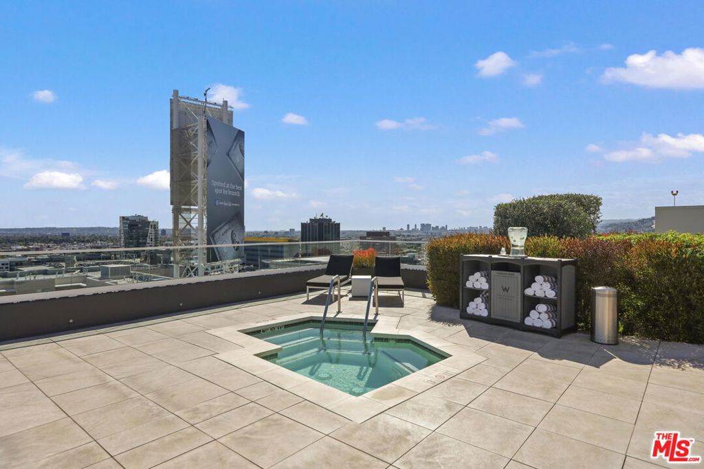 6250 Hollywood Boulevard 5J