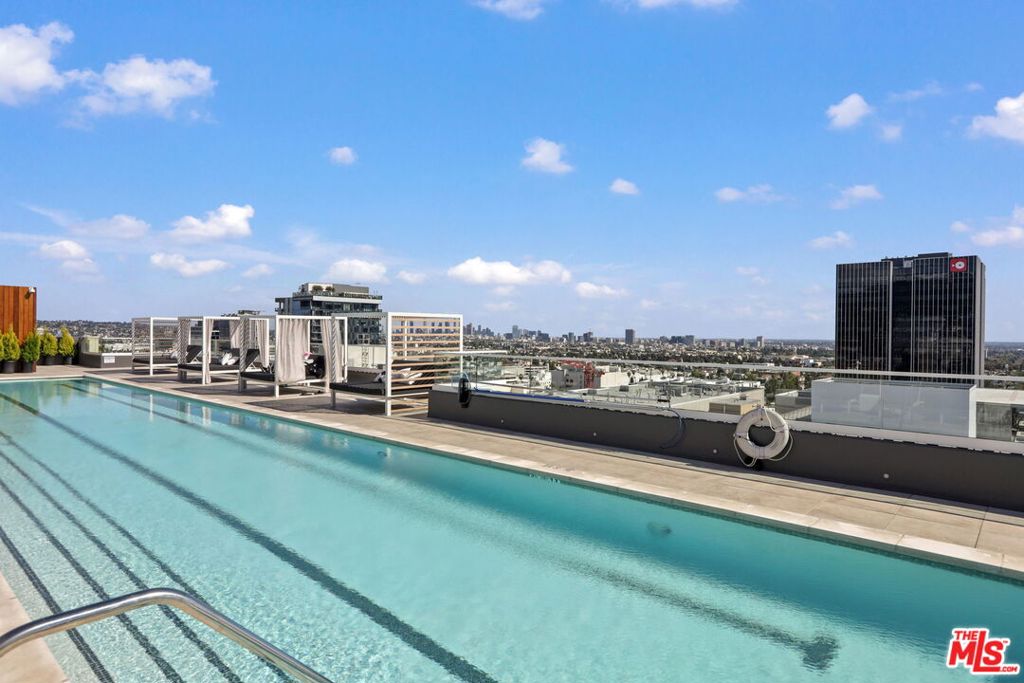 6250 Hollywood Boulevard 5J